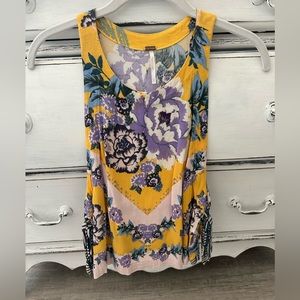 Free People - XS Floral Crop Top